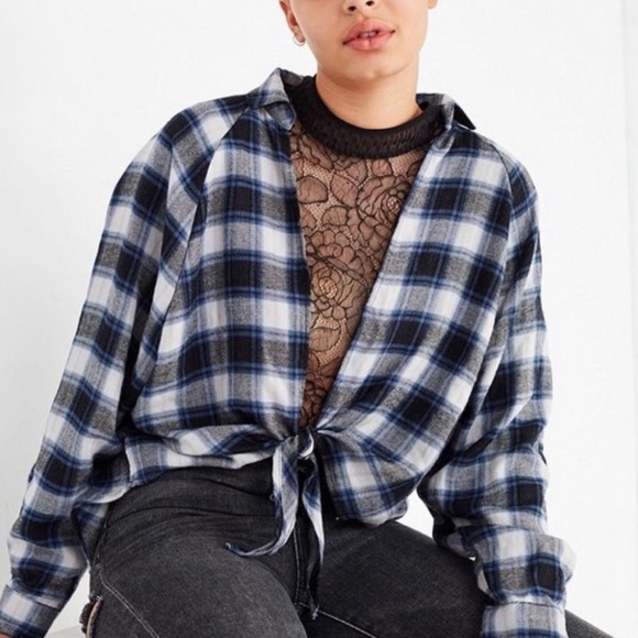 BDG Courtney Flannel Top - Picture 5 of 10